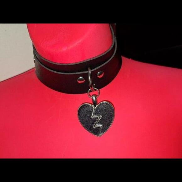 8 Chokers Necklaces Spiked Collars Gothic Punk Jewelry ! - Picture 3 of 13